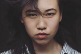 用4000块钱以下手机的都是穷屌丝?