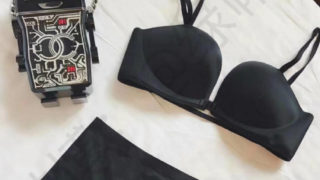 是她穿着我送的内衣，跟别的男人为爱鼓掌，请问我算是被绿了吗？