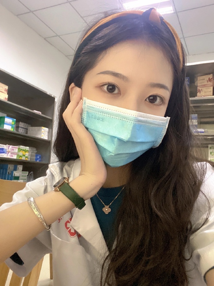 开始同情生活在这里的同学了