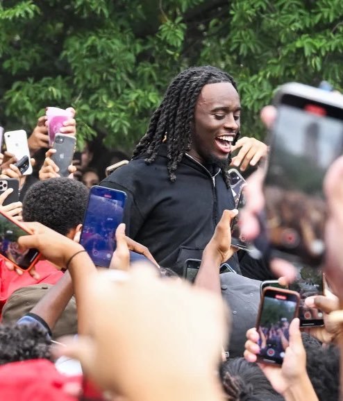 索尼罪大恶极！美国主播免费发放PS5引发骚乱