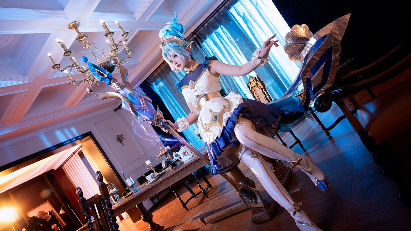 动漫Coser@露兒大魔王_《金铲铲之战》迦娜