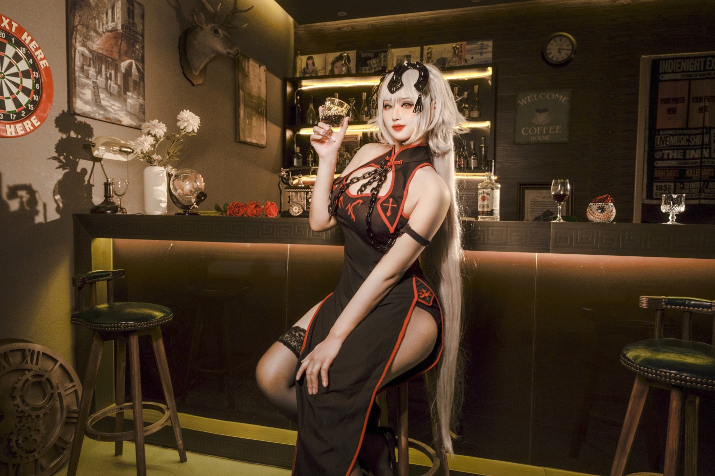 动漫Coser@虚空_澪绫 黑贞德旗袍