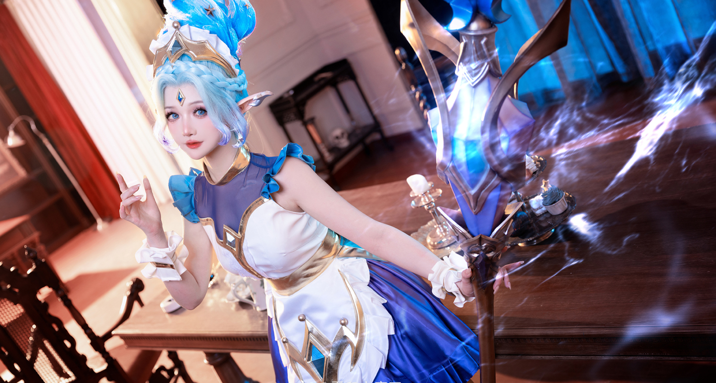 动漫Coser@露兒大魔王_《金铲铲之战》迦娜