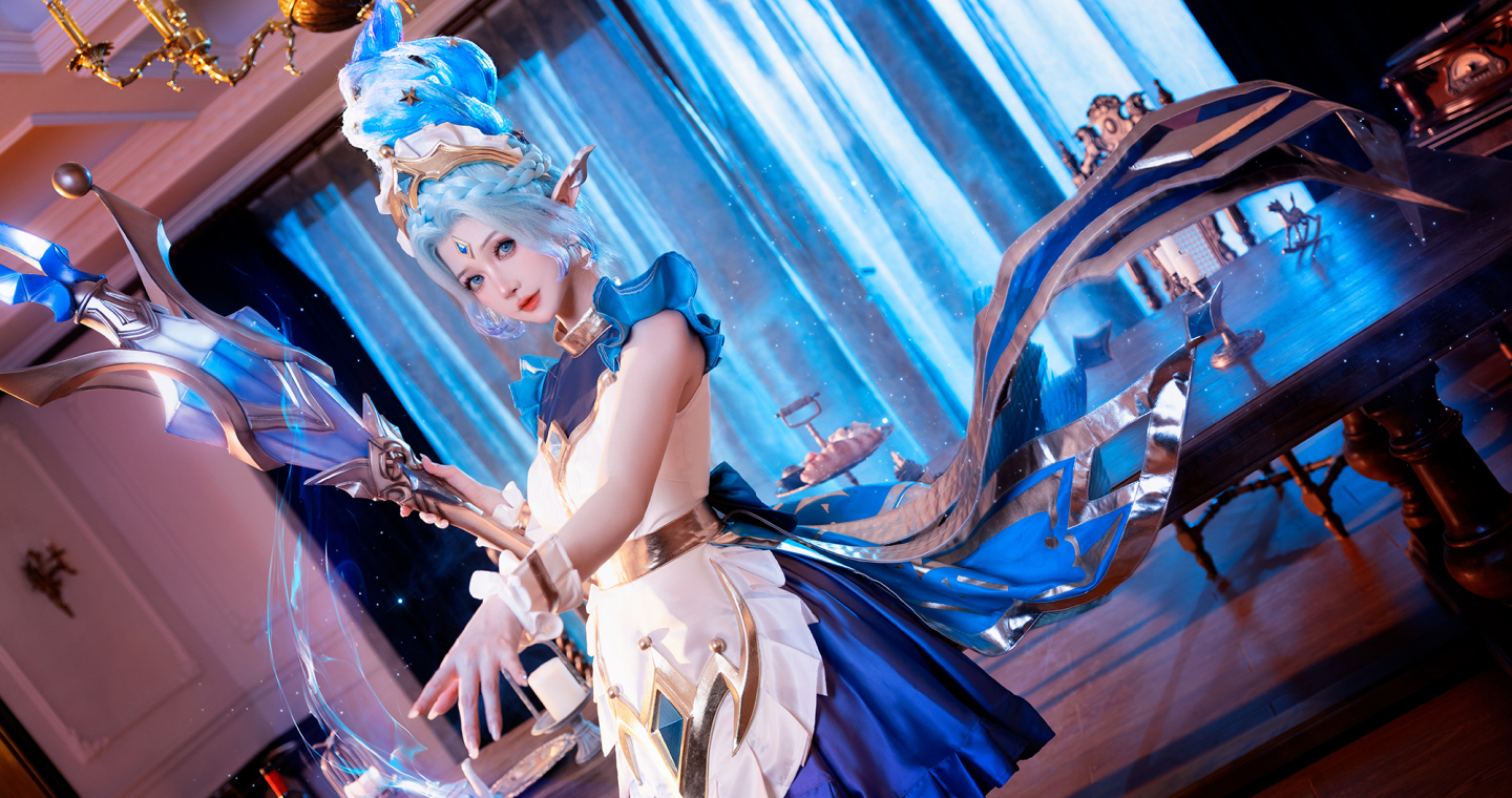 动漫Coser@露兒大魔王_《金铲铲之战》迦娜